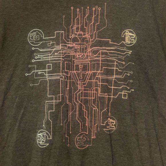 Voltron T Shirt men’s size medium - Picture 2 of 5